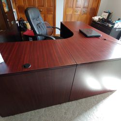 Office L-Shaped Desk - Mahogany