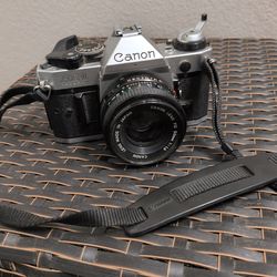 Canon AE-1 Program 35mm SLR Film Camera W/50mm 1:1.8 Lens Film Tested & Working