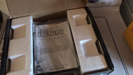 Icon 1000 watt car amplifier