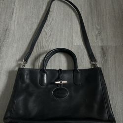 Black Leather Tote Purse ( Longchamp) 