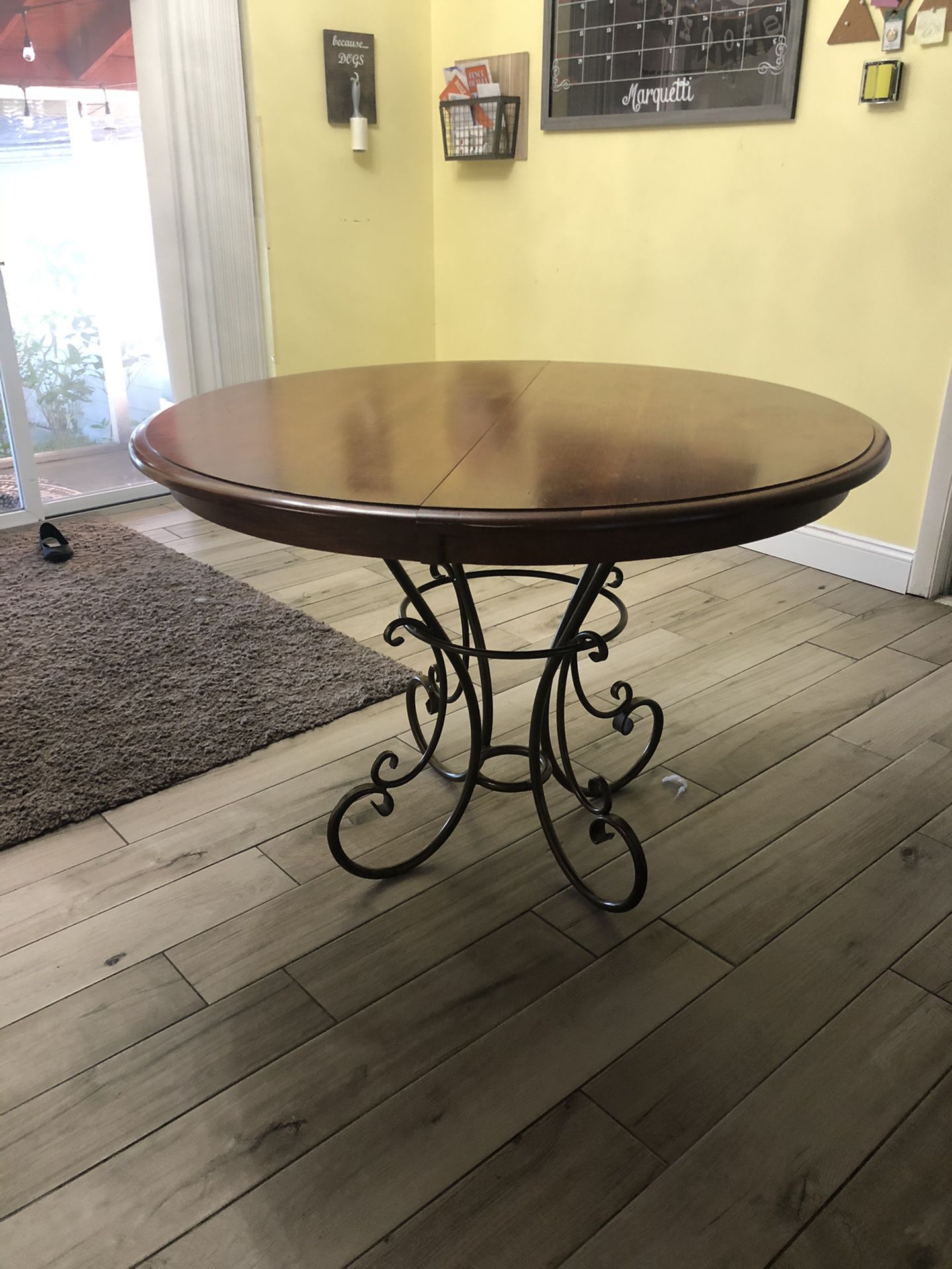 Round wood and Iron Dining Table