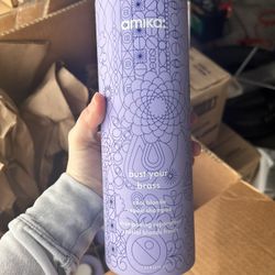 Amika Bust Your Blonde Shampoo