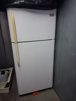Fridge In Working Condition Delivery Available Two Months Warranty
