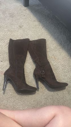 Knee high heel boots (size 9)