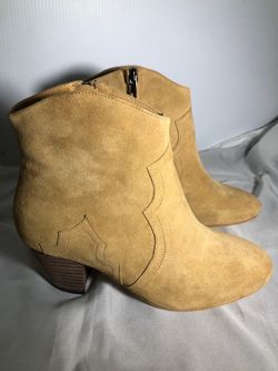 Isabel Marant Suede Dicker Boots Beige Tan Western Ankle Booties Size 37 / US 7