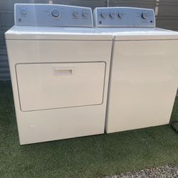 Kenmore Washer And Gas Dryer Set