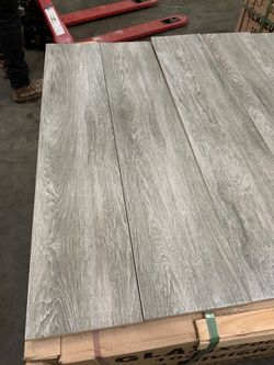 Gray tile planks