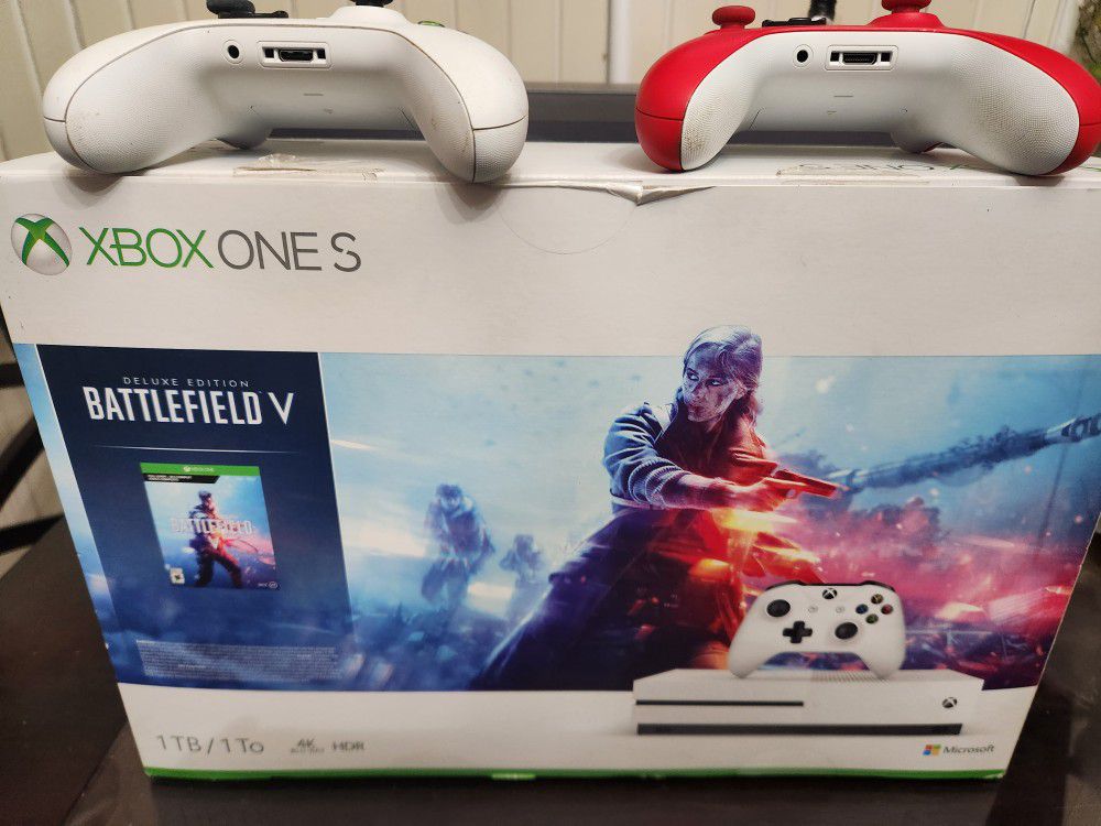 XBOX ONE GAME CONSOLE 