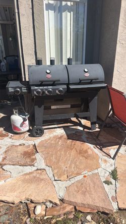Double Play® Gas & Charcoal Grill