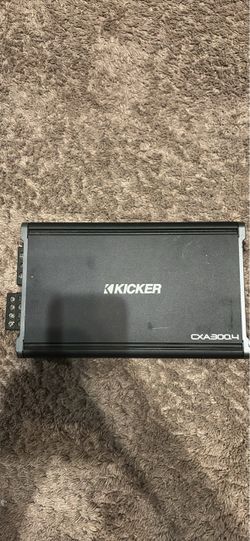 Kicker  cxa300.4 amplifier