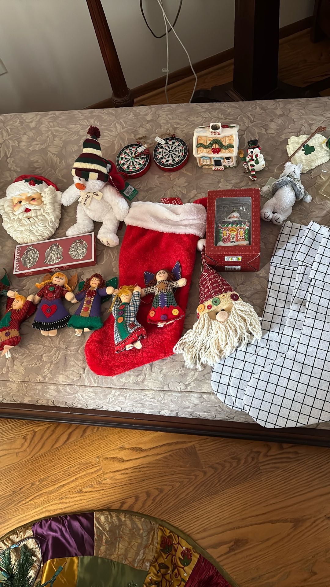 Christmas Decorations And Decor