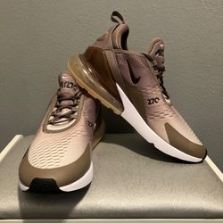 Men’s Nike Air Max 270 Available In Sizes 10 