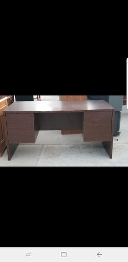 BUSSINESS OAK DESK HEAVY WOOD