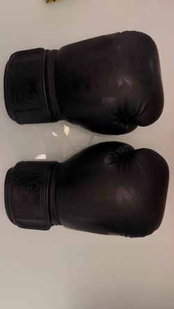 Guantes de boxeo  VENUM