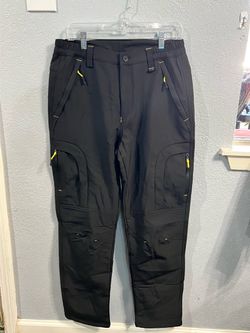 Black Tactical Cargo Pants size 32 Snow pants
