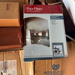 Price Fister Towel Hook