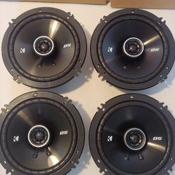 KICKER 2 PAIRS 6.5" 2 WAY 240 WATTS CAR SPEAKER (. BRAND NEW PRICE IS LOWEST INSTALL NOT AVAILABLE )