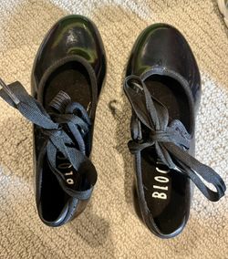 Girl’s Tap Dance Shoes 