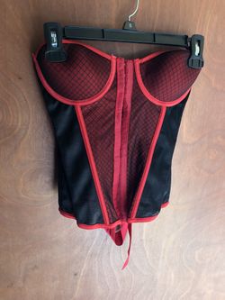 34 B Corset