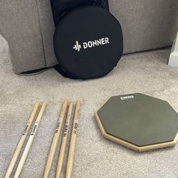 Evans Practice Drum Pad w/drum sticks and Donner Carry Bag