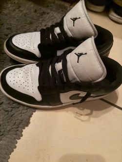 Nike Jordan’s for men women size 9 or men 7.5
