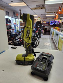 Ryobi Multi-tool with battery and charger