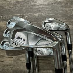 2025 Srixon zxi7 Forged Irons 4-pw/ DG Mid Stiff 