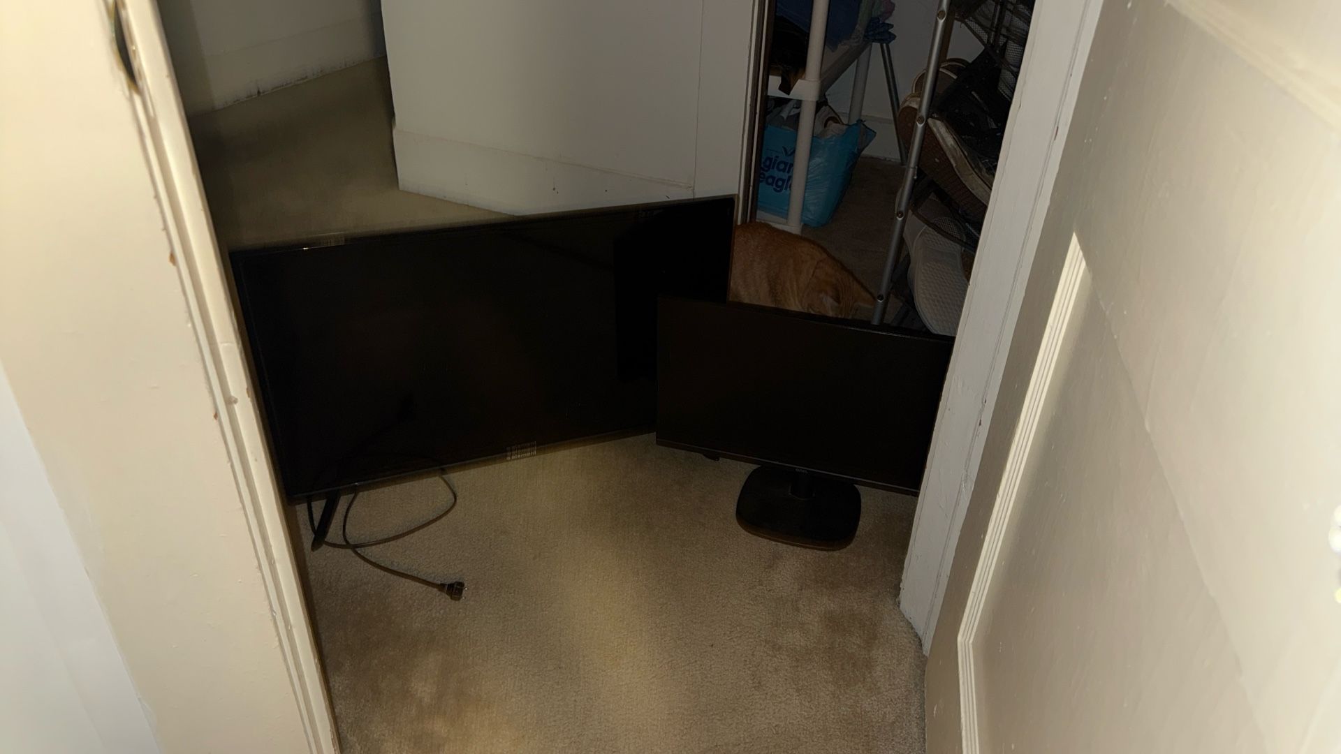 Tv And Moniter