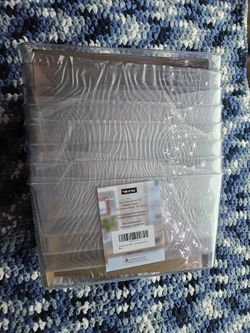 8 Clear Container and Organizer 