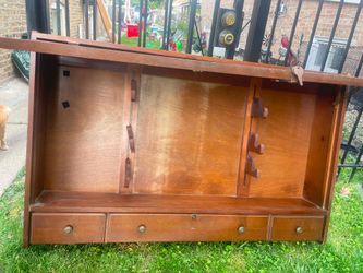 Gun display case