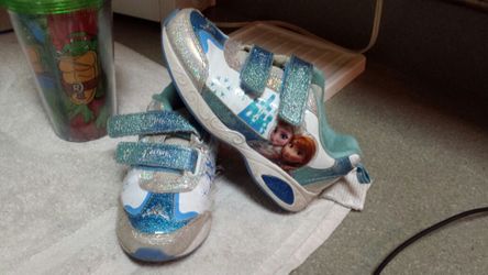Girls frozen tennis shoes