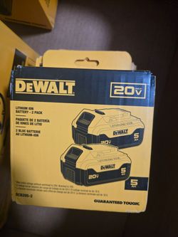 DEWALT 20V MAX 5.0Ah Battery 2-Pack – BRAND NEW / NUEVAS