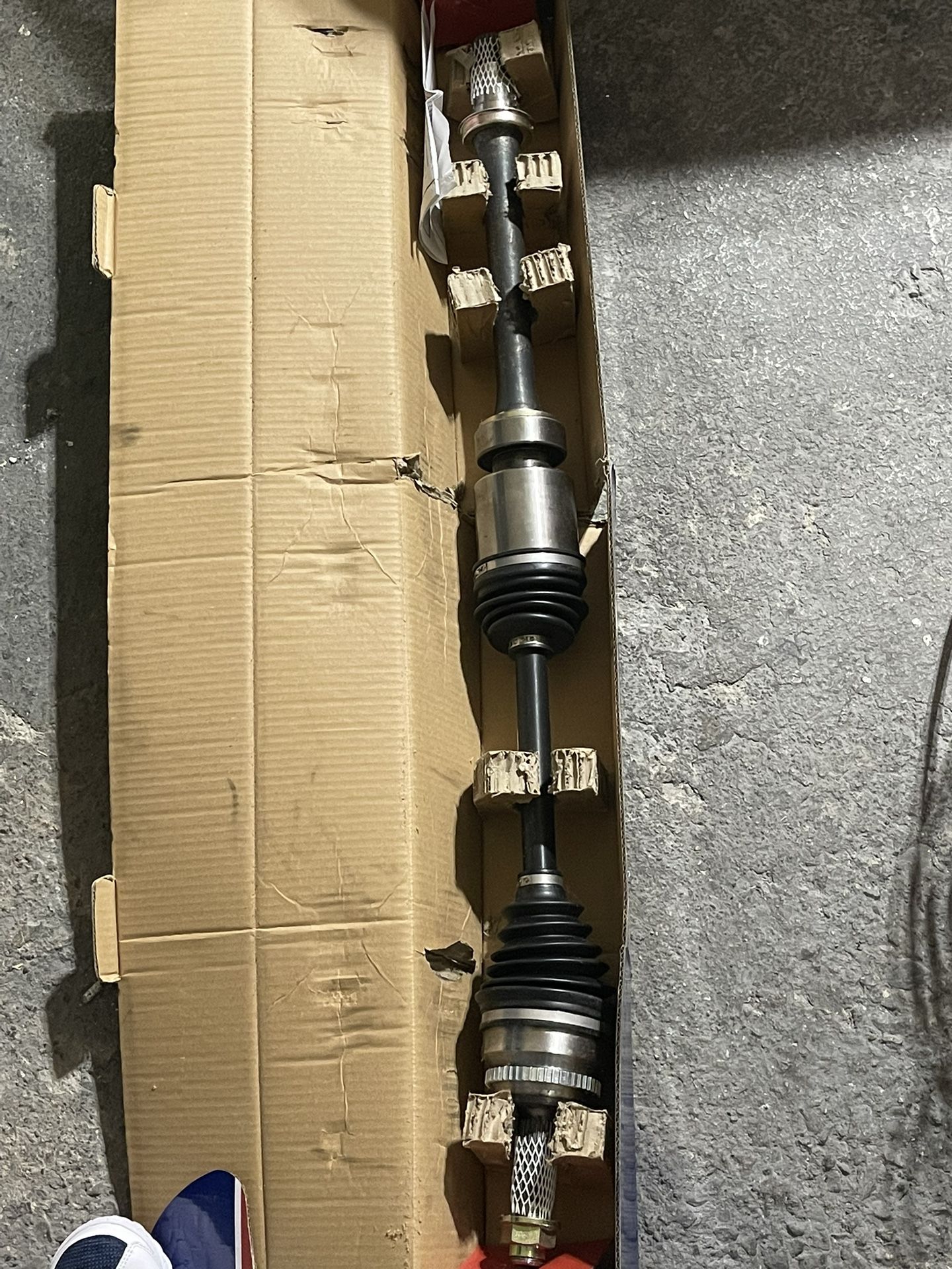 CV Axle 02-06 Camry; 01-07 Highlander; 04-08 Solara
