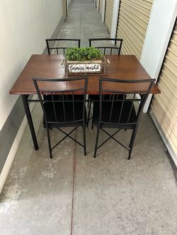 Table and 4 chairs