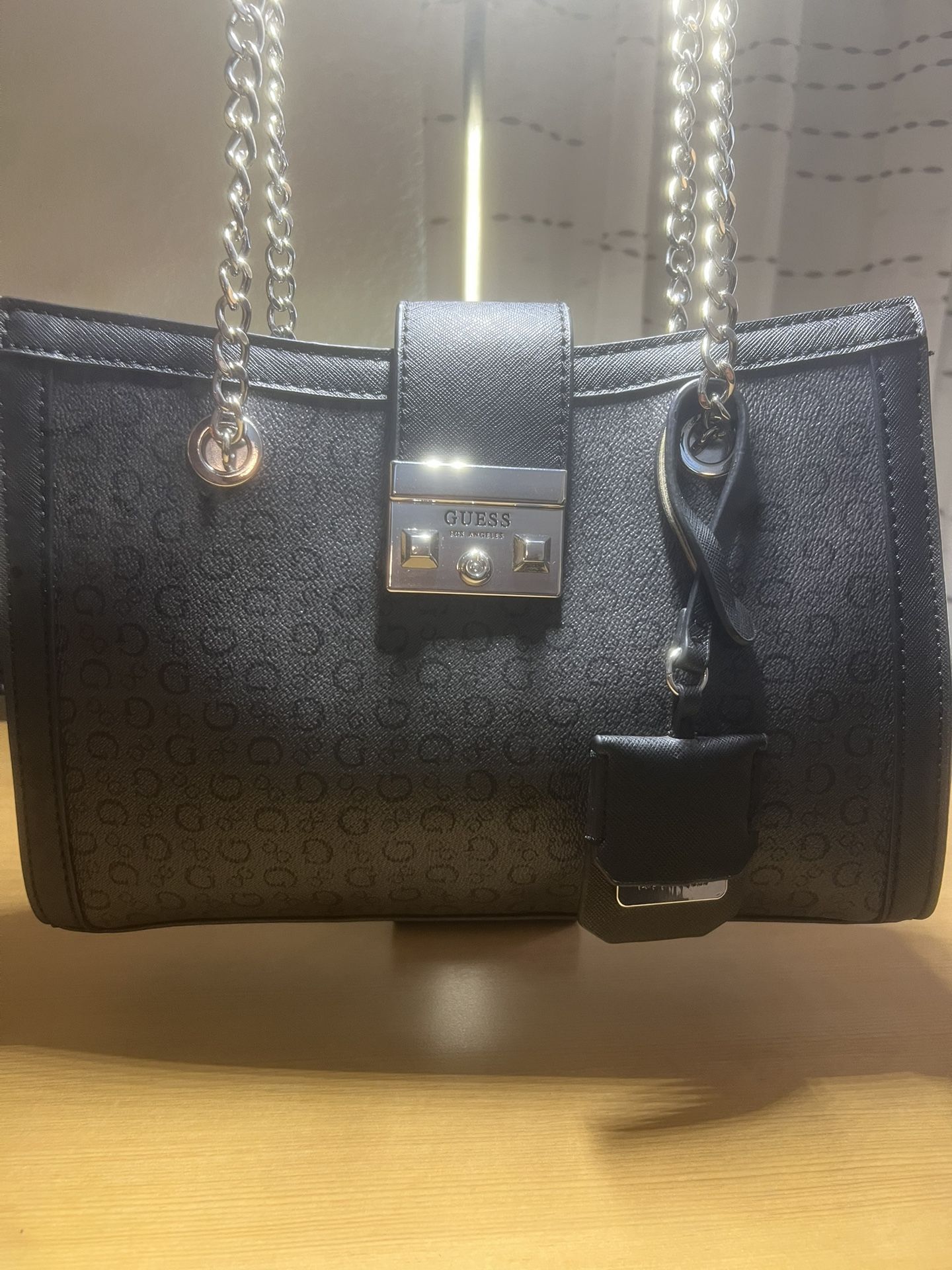 Designer Hand Bag / Purse By GUESS