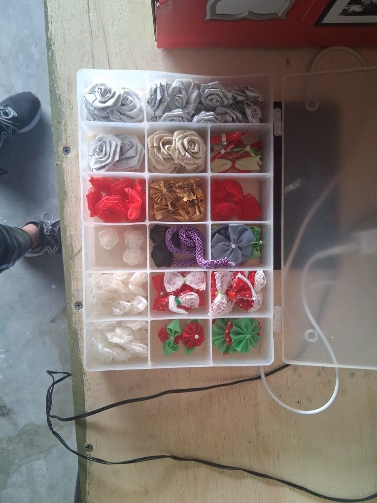 LITTLE FLOWERS FOR CRAFTING IN CASE