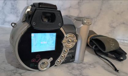 Minolta DiMAGE Z1 digital camera
