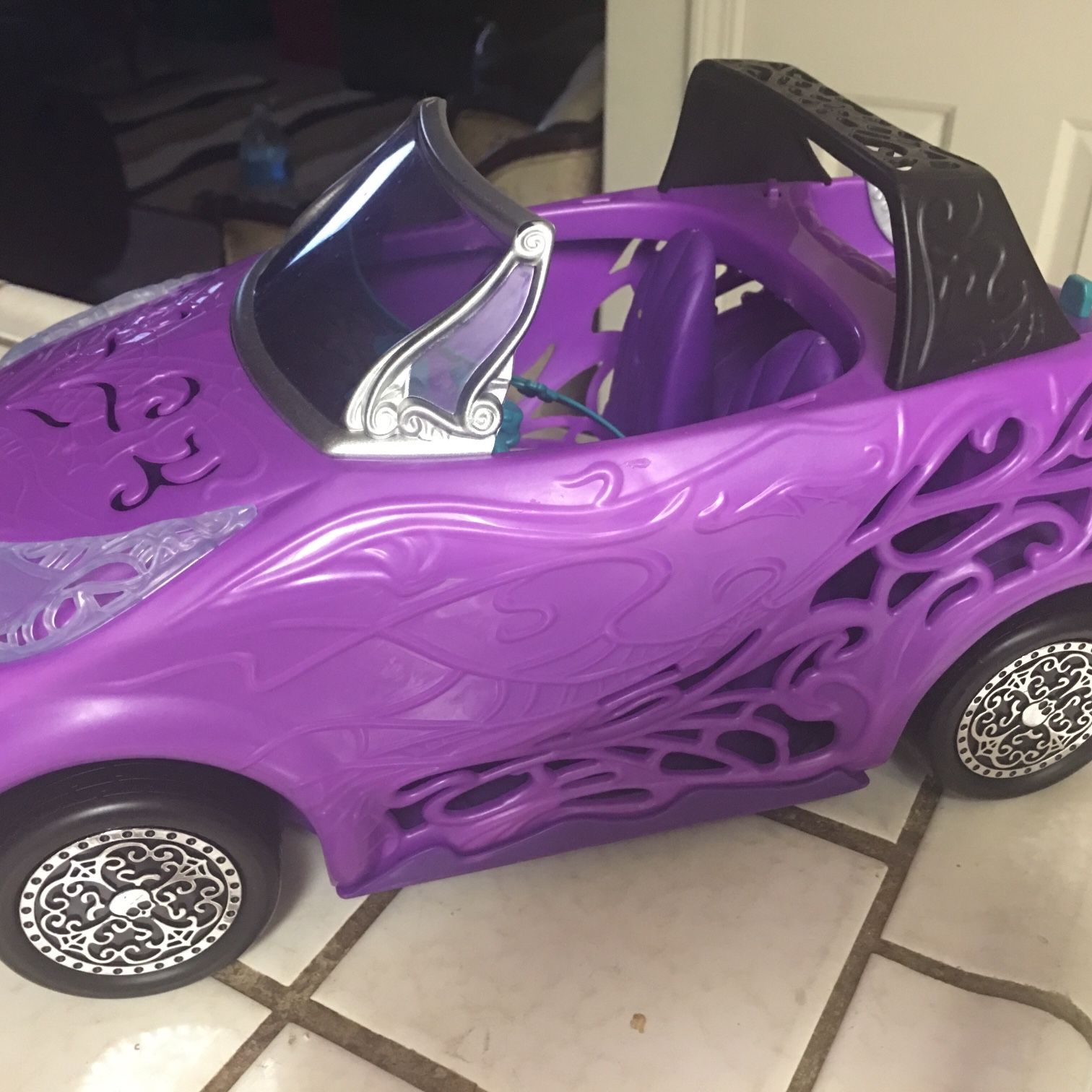 Awesome!!! Barbie Car π Your Barbie Will Love It