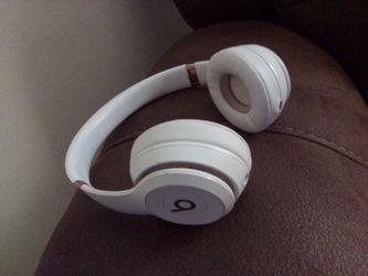 Beats wireless headphones