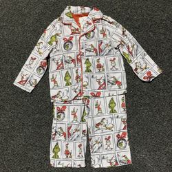 New The Grinch Cindy Lou and Max size 2T super soft fleece 2 piece Christmas pajama set 