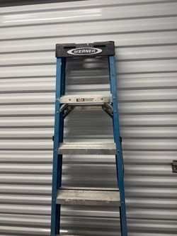 Werner 6ft fiberglass ladder