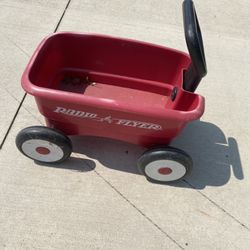 Small Kids Wagon 