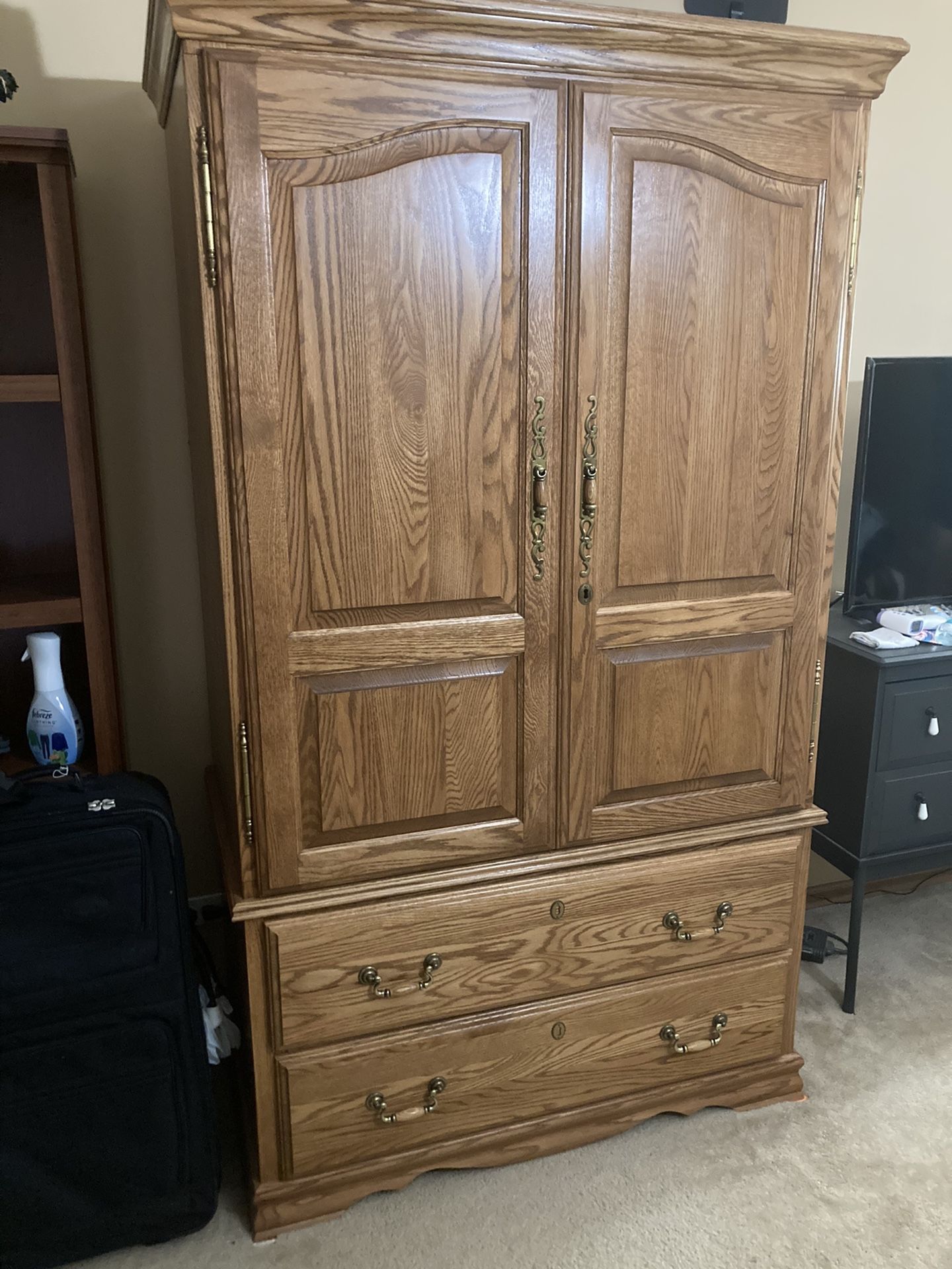 Armoire