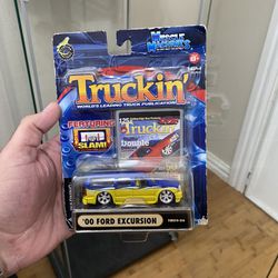 1:64 Scale Diecast Toy Truck