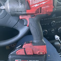 M18 Milwaukee 1/2 Impact Wrench 