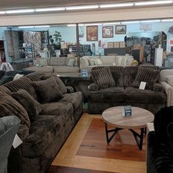 🥰 Beautiful Corduroy Sofa And Loveseat Set 