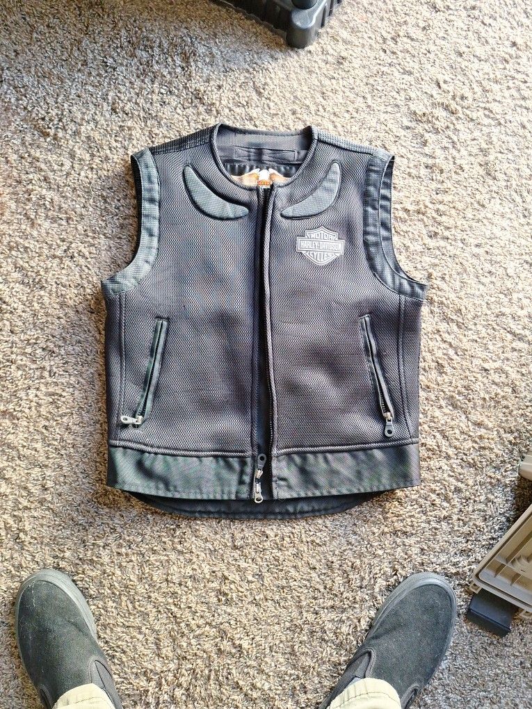 Small Harley Davidson Padded Mesh Vest