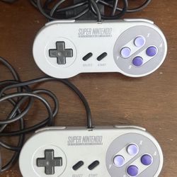 Super Nintendo Controllers