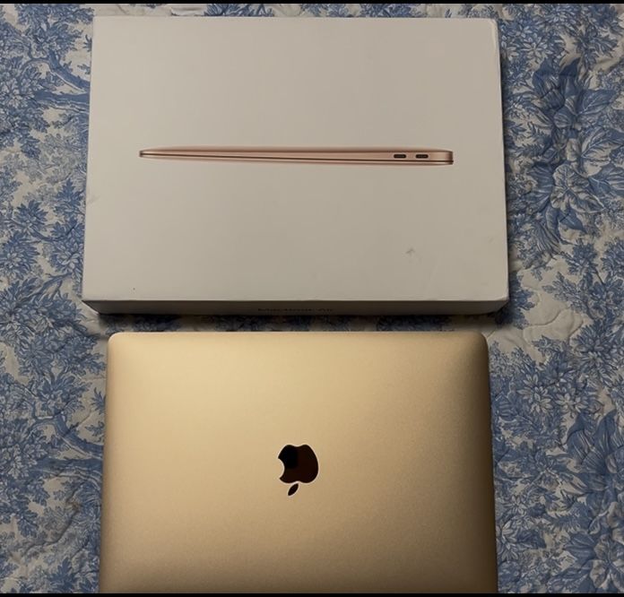 13” MacBook Air A2337 No. MGND3LL/A  with M1 Chip