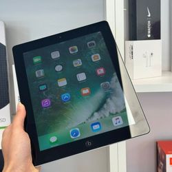 Apple iPad 4th GEN 9.7 inch 